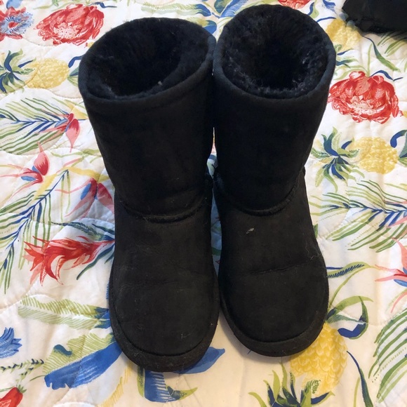 used toddler uggs
